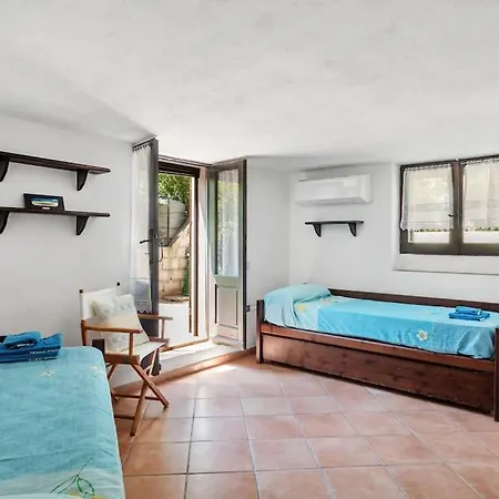 Monique's House -300 Meters To The Beach- *