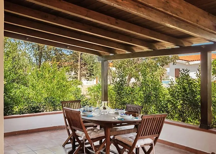 Monique's House -300 Meters To The Beach-