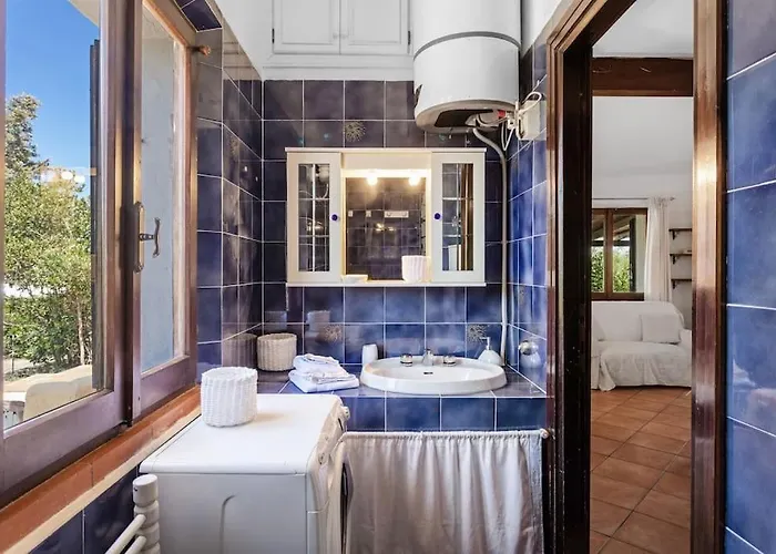 Monique's House -300 Meters To The Beach- Villa